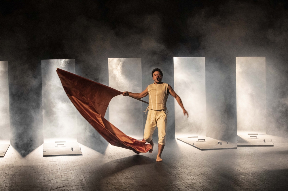  - Emmanuelle Dandrel